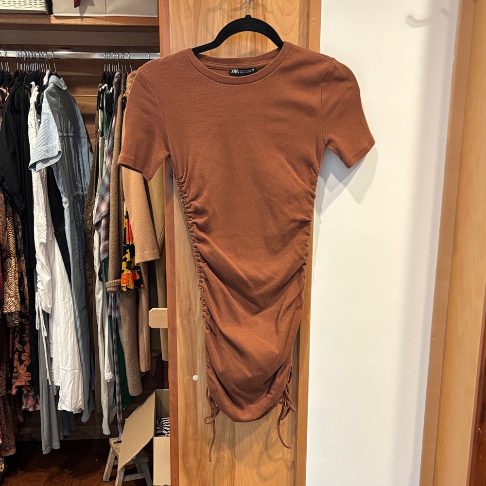 Zara Ribbed Brown Top